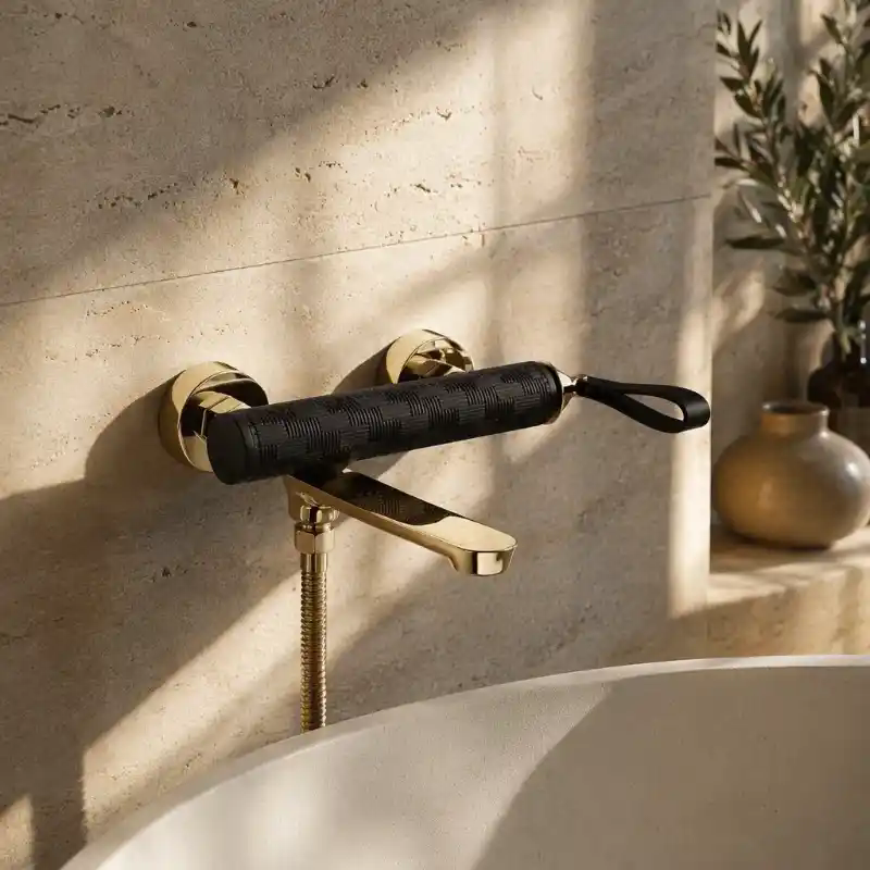 Luxury Black Gold Wall Mounted Bathtub Faucet