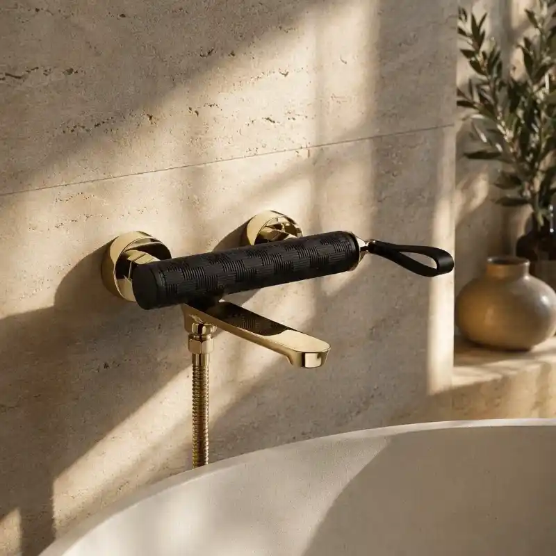 Luxury Black Gold Wall Mounted Bathtub Faucet